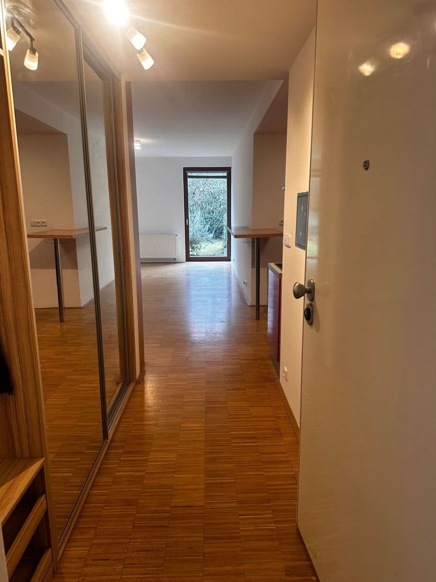 Pronájem bytu 2+kk 68 m², Na Srážku, Praha, Praha Pronájem bytu 2+kk 68 m², Na Srážku, Praha, Praha