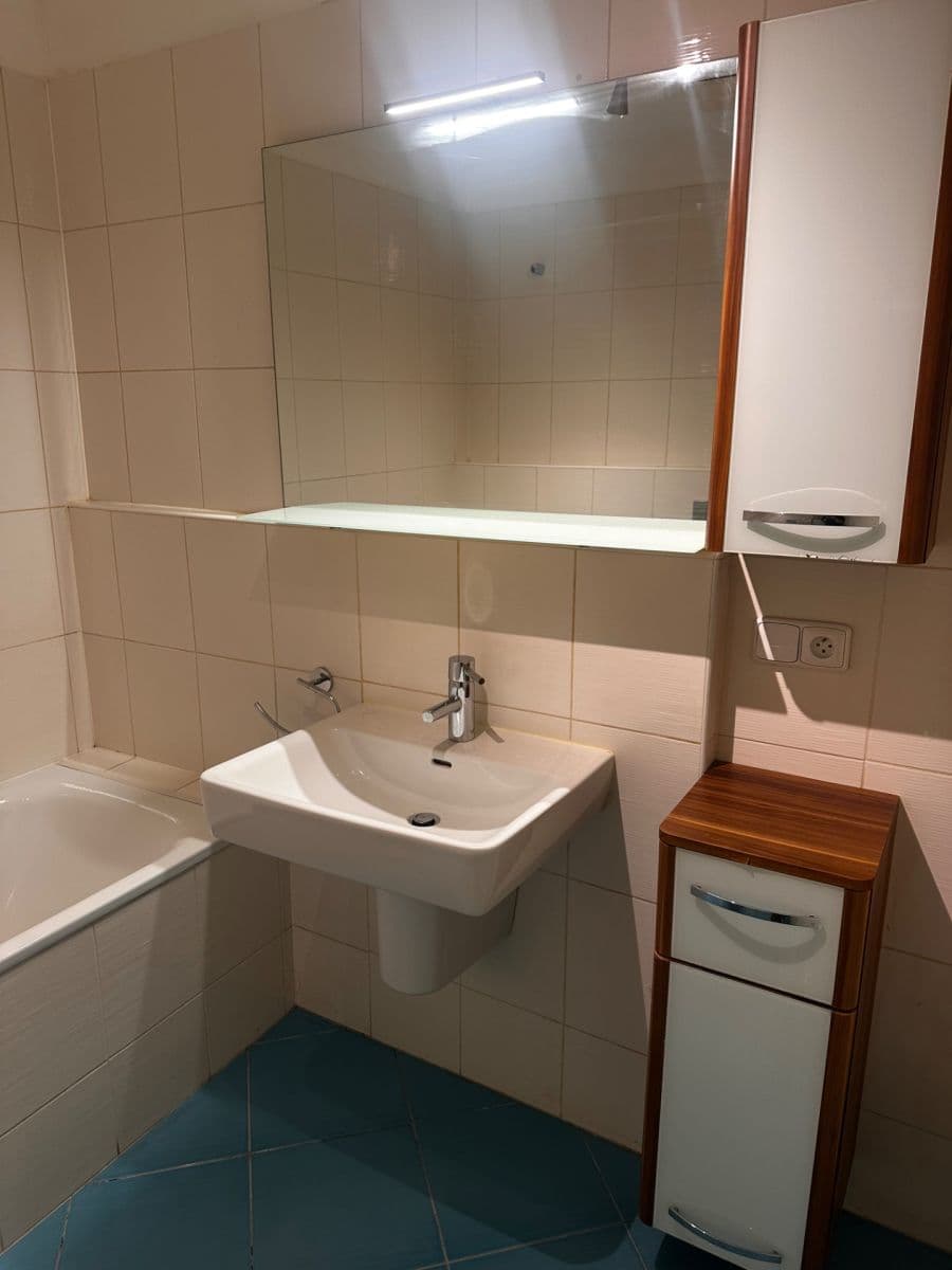 Pronájem bytu 2+kk 68 m², Na Srážku, Praha, Praha Pronájem bytu 2+kk 68 m², Na Srážku, Praha, Praha