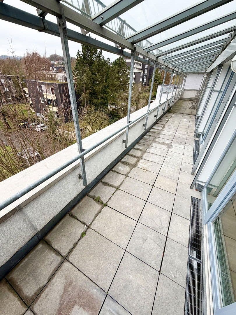 Pronájem bytu 3+1 100 m², Detmolder Str. 596, Bielefeld, Severní Porýní-Vestfálsko Pronájem bytu 3+1 100 m², Detmolder Str. 596, Bielefeld, Severní Porýní-Vestfálsko