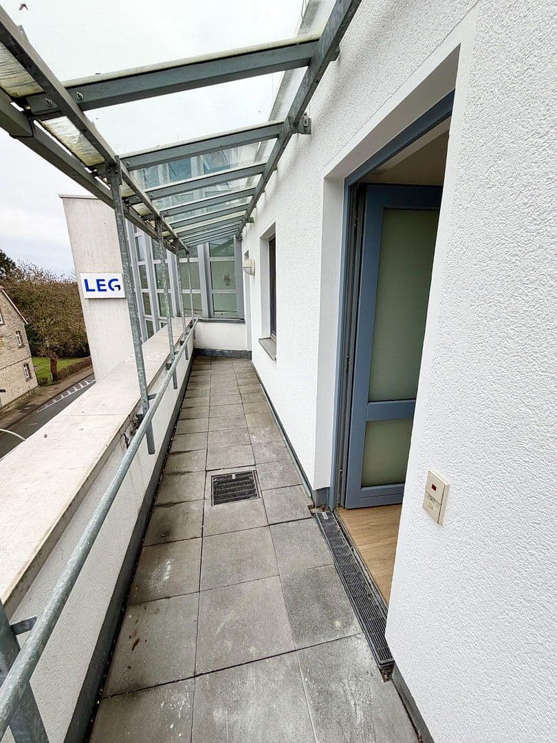 Pronájem bytu 3+1 100 m², Detmolder Str. 596, Bielefeld, Severní Porýní-Vestfálsko Pronájem bytu 3+1 100 m², Detmolder Str. 596, Bielefeld, Severní Porýní-Vestfálsko