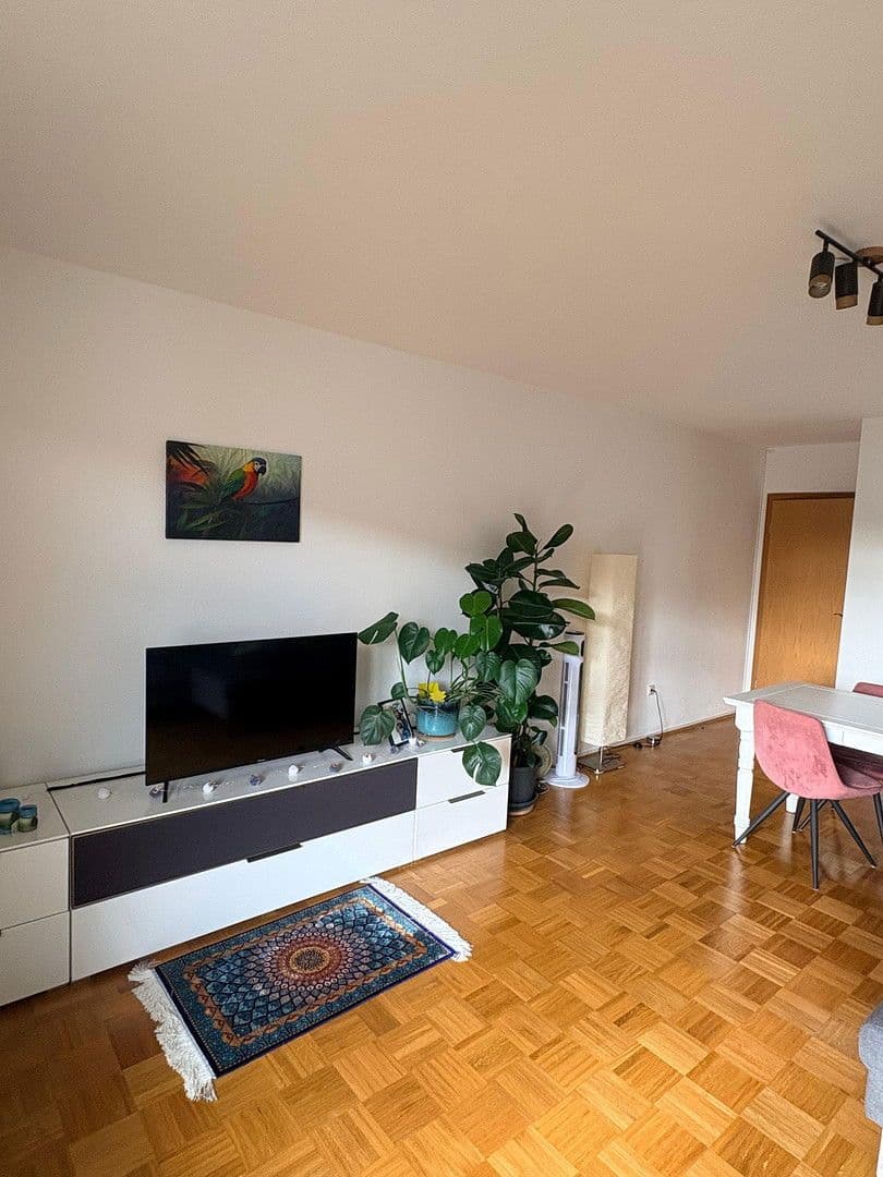 Pronájem bytu 2+1 62 m², Kepserstraße 13, Freising, Bavorsko Pronájem bytu 2+1 62 m², Kepserstraße 13, Freising, Bavorsko