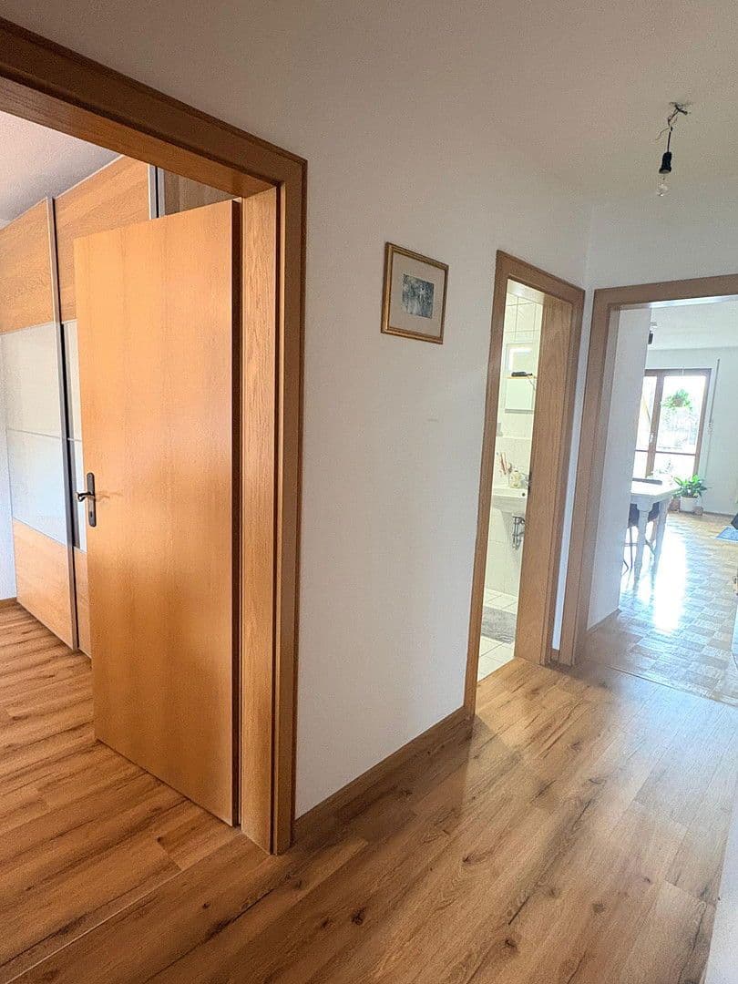 Pronájem bytu 2+1 62 m², Kepserstraße 13, Freising, Bavorsko Pronájem bytu 2+1 62 m², Kepserstraße 13, Freising, Bavorsko
