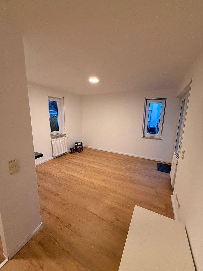 Pronájem bytu 1+1 28 m², In der Neckarhelle 25, Heidelberg, Bádensko-Württembersko Pronájem bytu 1+1 28 m², In der Neckarhelle 25, Heidelberg, Bádensko-Württembersko