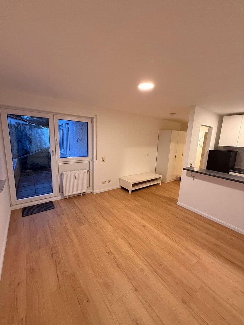 Pronájem bytu 1+1 28 m², In der Neckarhelle 25, Heidelberg, Bádensko-Württembersko Pronájem bytu 1+1 28 m², In der Neckarhelle 25, Heidelberg, Bádensko-Württembersko