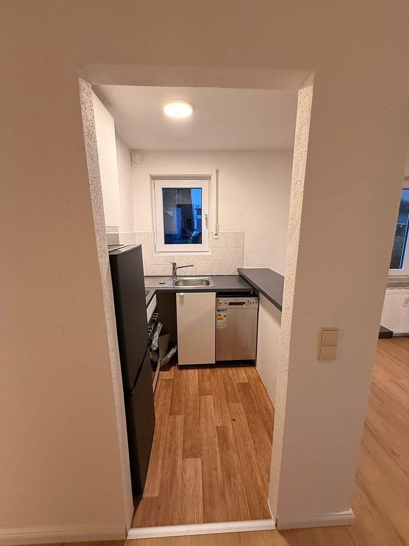 Pronájem bytu 1+1 28 m², In der Neckarhelle 25, Heidelberg, Bádensko-Württembersko Pronájem bytu 1+1 28 m², In der Neckarhelle 25, Heidelberg, Bádensko-Württembersko