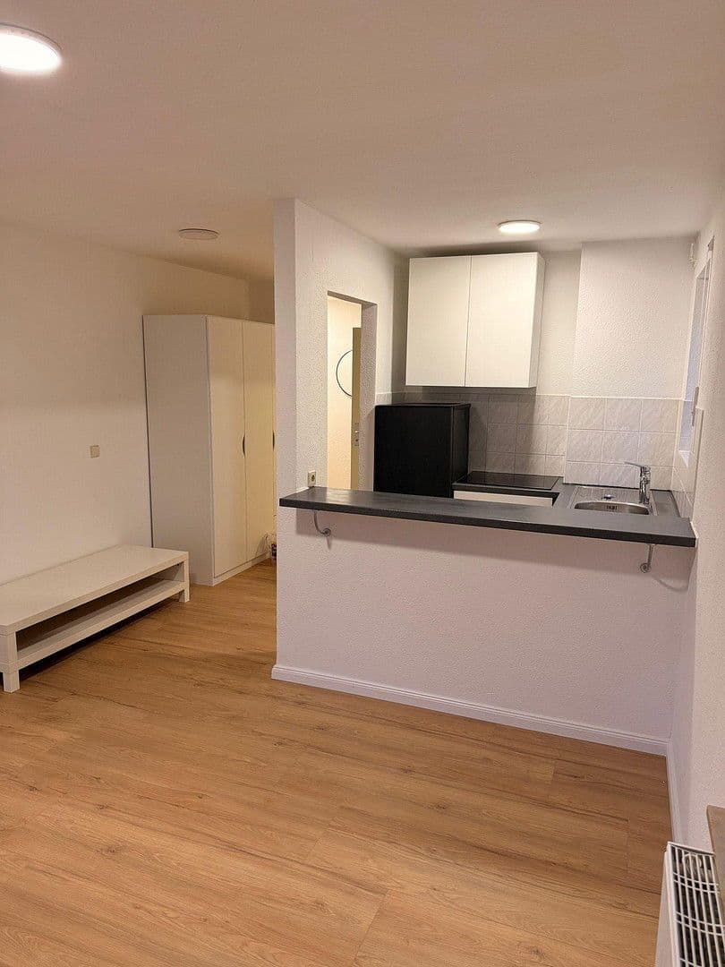 Pronájem bytu 1+1 28 m², In der Neckarhelle 25, Heidelberg, Bádensko-Württembersko Pronájem bytu 1+1 28 m², In der Neckarhelle 25, Heidelberg, Bádensko-Württembersko