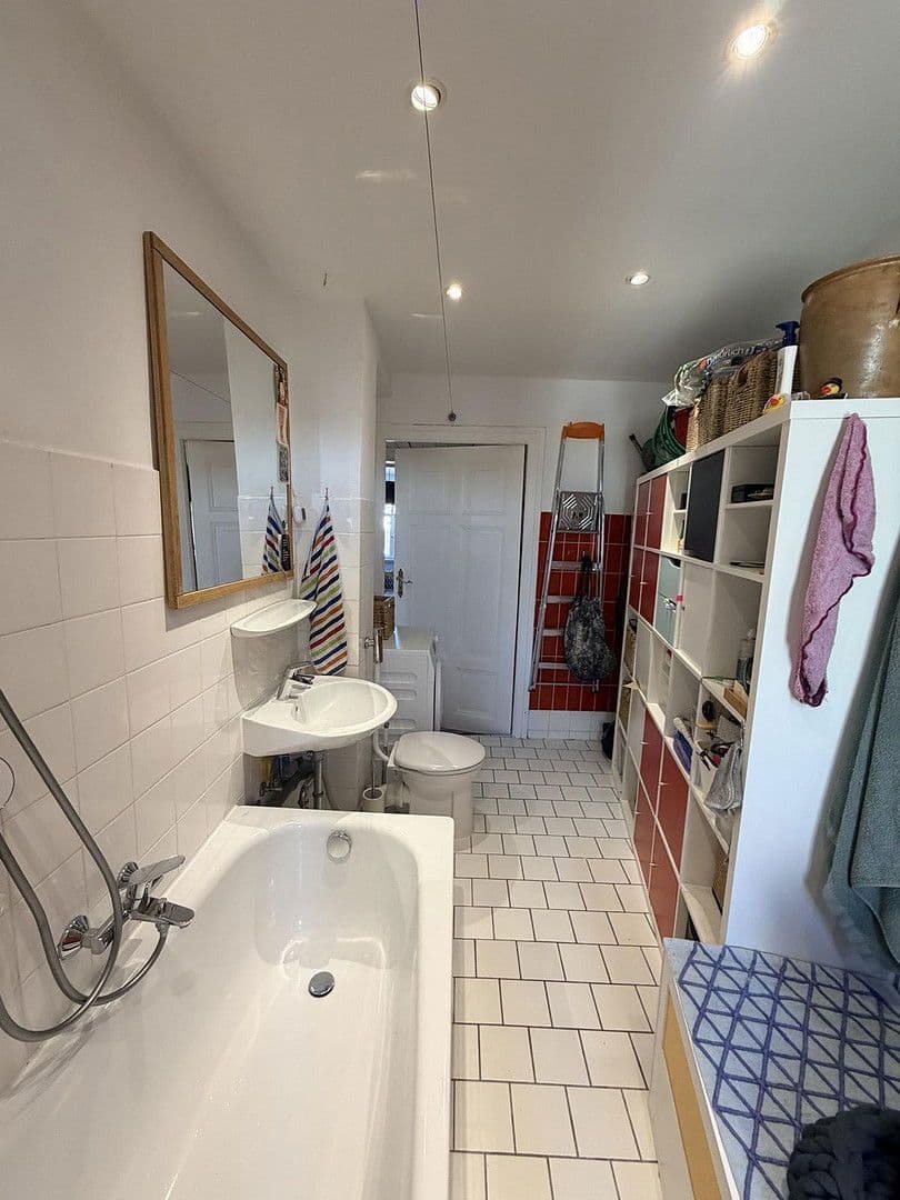 Prodej bytu 4+1 130 m², Skalitzer Str. 45, Berlin, Berlín Prodej bytu 4+1 130 m², Skalitzer Str. 45, Berlin, Berlín