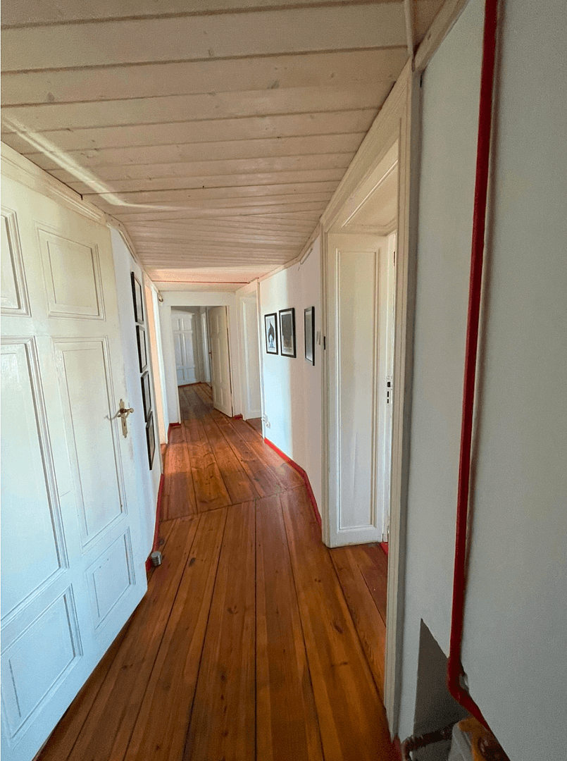 Prodej bytu 4+1 130 m², Skalitzer Str. 45, Berlin, Berlín Prodej bytu 4+1 130 m², Skalitzer Str. 45, Berlin, Berlín