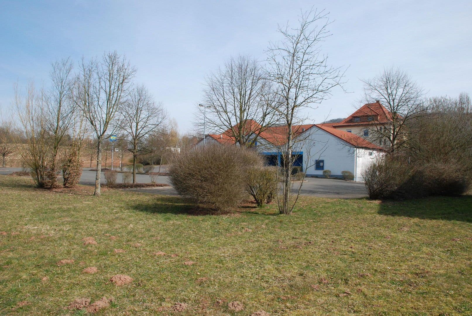 Pronájem nebytového prostoru 6.742 m², Allerburg 19-21, Namborn, Země Sársko Pronájem nebytového prostoru 6.742 m², Allerburg 19-21, Namborn, Země Sársko
