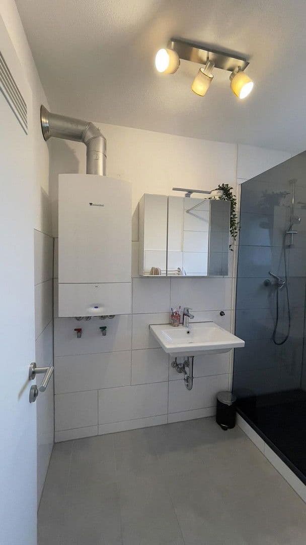 Pronájem bytu 3+1 85 m², Fuchshofstrasse 8, Ludwigsburg, Bádensko-Württembersko Pronájem bytu 3+1 85 m², Fuchshofstrasse 8, Ludwigsburg, Bádensko-Württembersko
