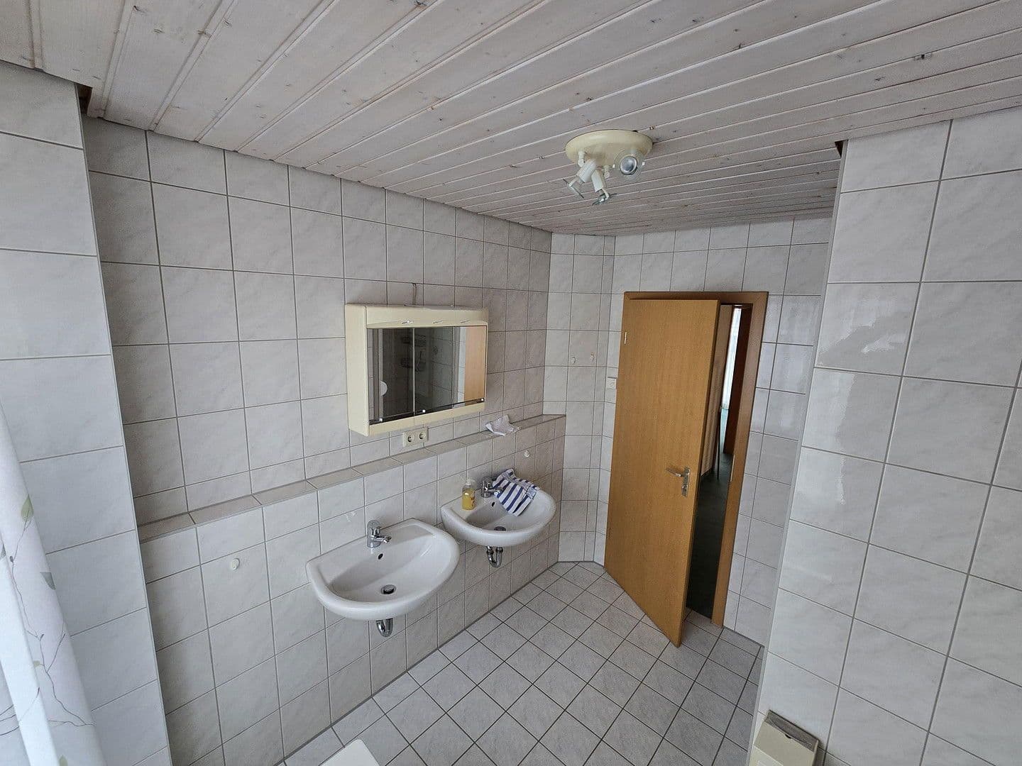 Prodej domu 110 m², pozemek 110 m², Gäufelden, Bádensko-Württembersko Prodej domu 110 m², pozemek 110 m², Gäufelden, Bádensko-Württembersko