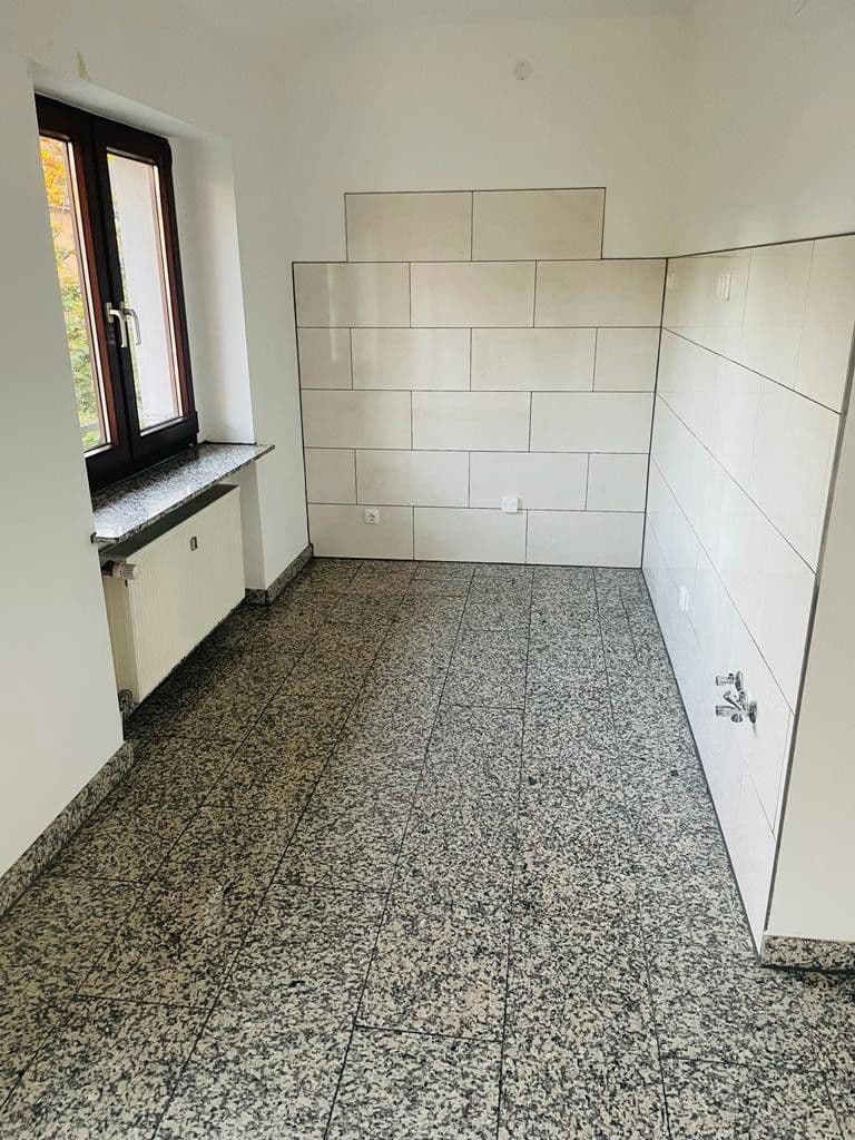 Pronájem bytu 2+1 76 m², Düsseldorf, Severní Porýní-Vestfálsko Pronájem bytu 2+1 76 m², Düsseldorf, Severní Porýní-Vestfálsko