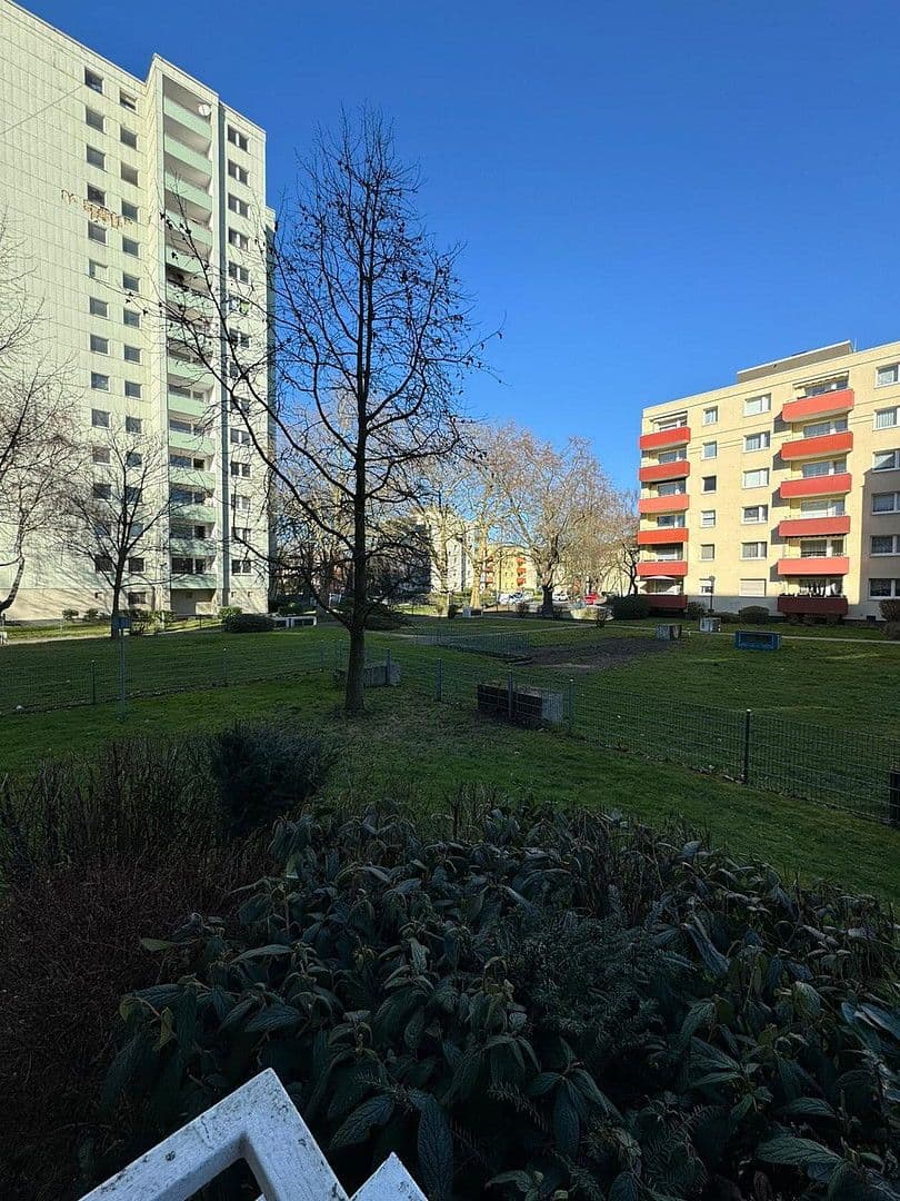 Prodej bytu 3+1 81 m², Albert-Einstein-Str. 23, Duisburg, Severní Porýní-Vestfálsko Prodej bytu 3+1 81 m², Albert-Einstein-Str. 23, Duisburg, Severní Porýní-Vestfálsko