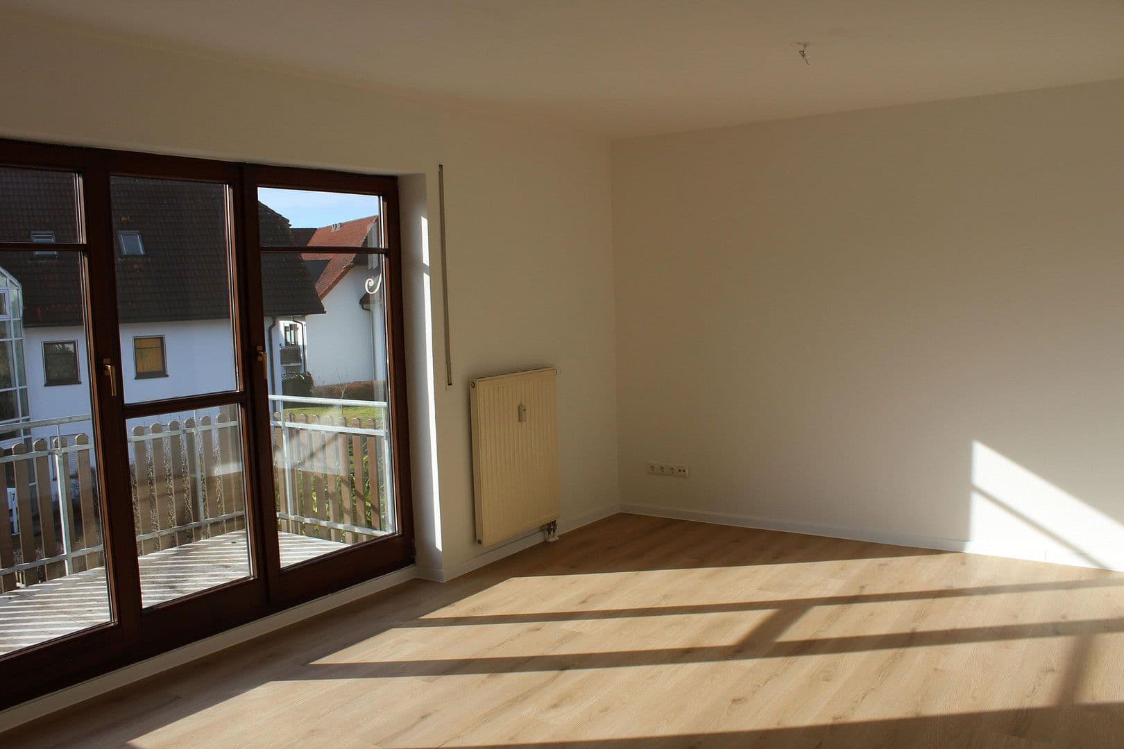 Pronájem bytu 2+1 55 m², Siedlung 18, Wachau, Sasko Pronájem bytu 2+1 55 m², Siedlung 18, Wachau, Sasko