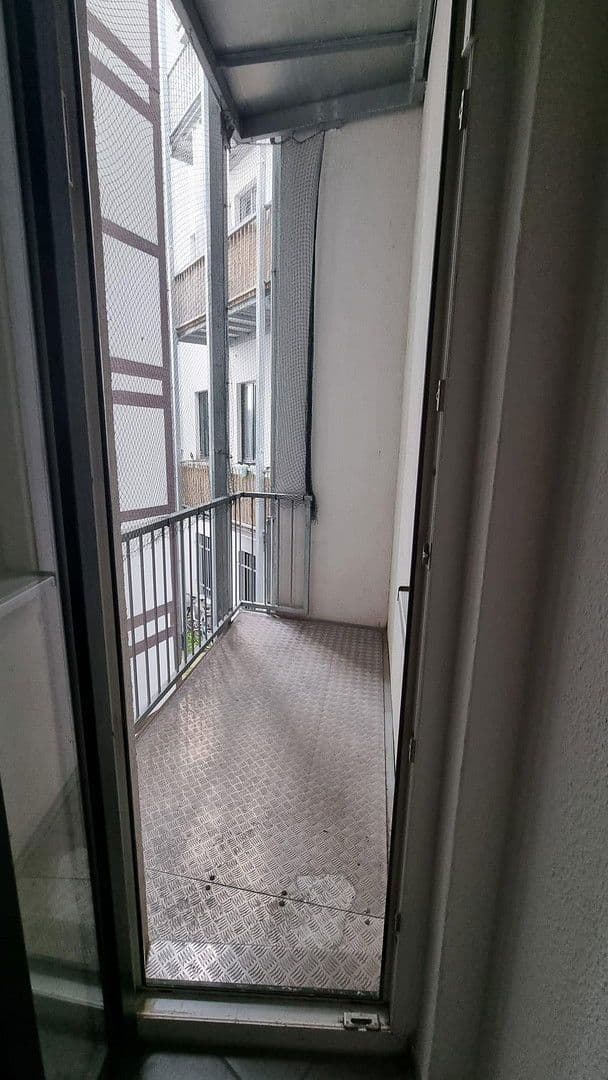 Pronájem bytu 2+1 54 m², Schönebecker Straße 35, Magdeburg, Sasko-Anhaltsko Pronájem bytu 2+1 54 m², Schönebecker Straße 35, Magdeburg, Sasko-Anhaltsko