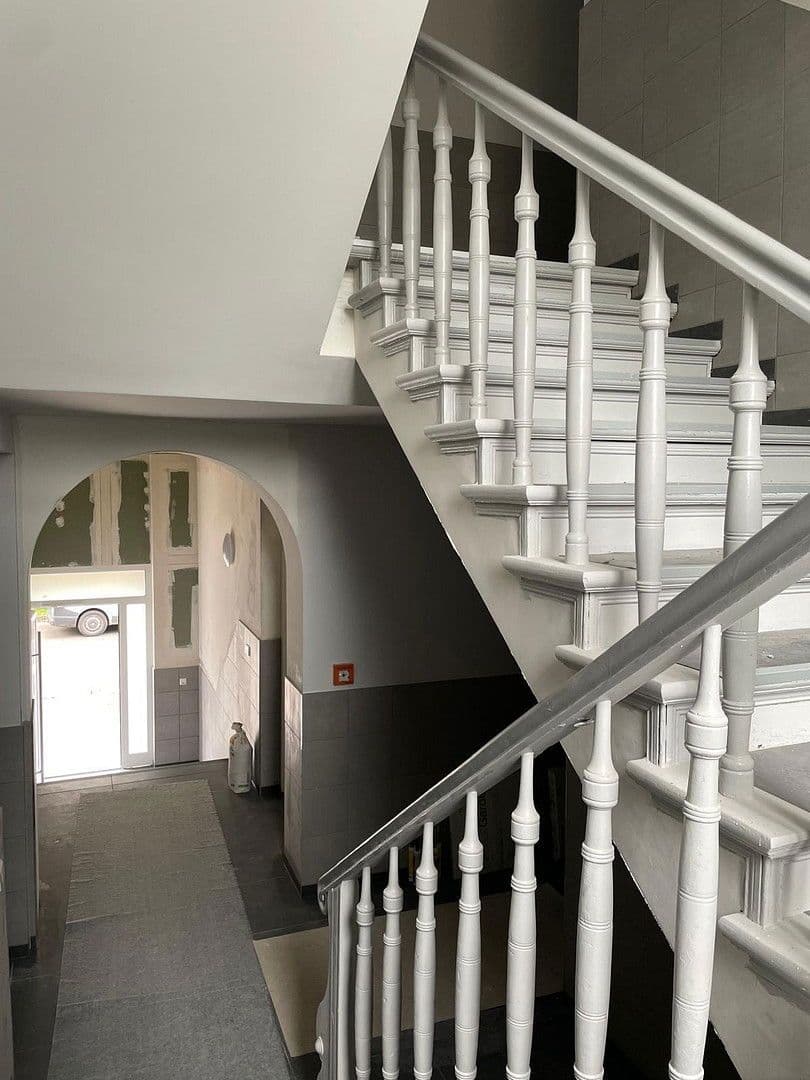 Pronájem bytu 4+1 115 m², Cochstedter straße 2, Magdeburg, Sasko-Anhaltsko Pronájem bytu 4+1 115 m², Cochstedter straße 2, Magdeburg, Sasko-Anhaltsko