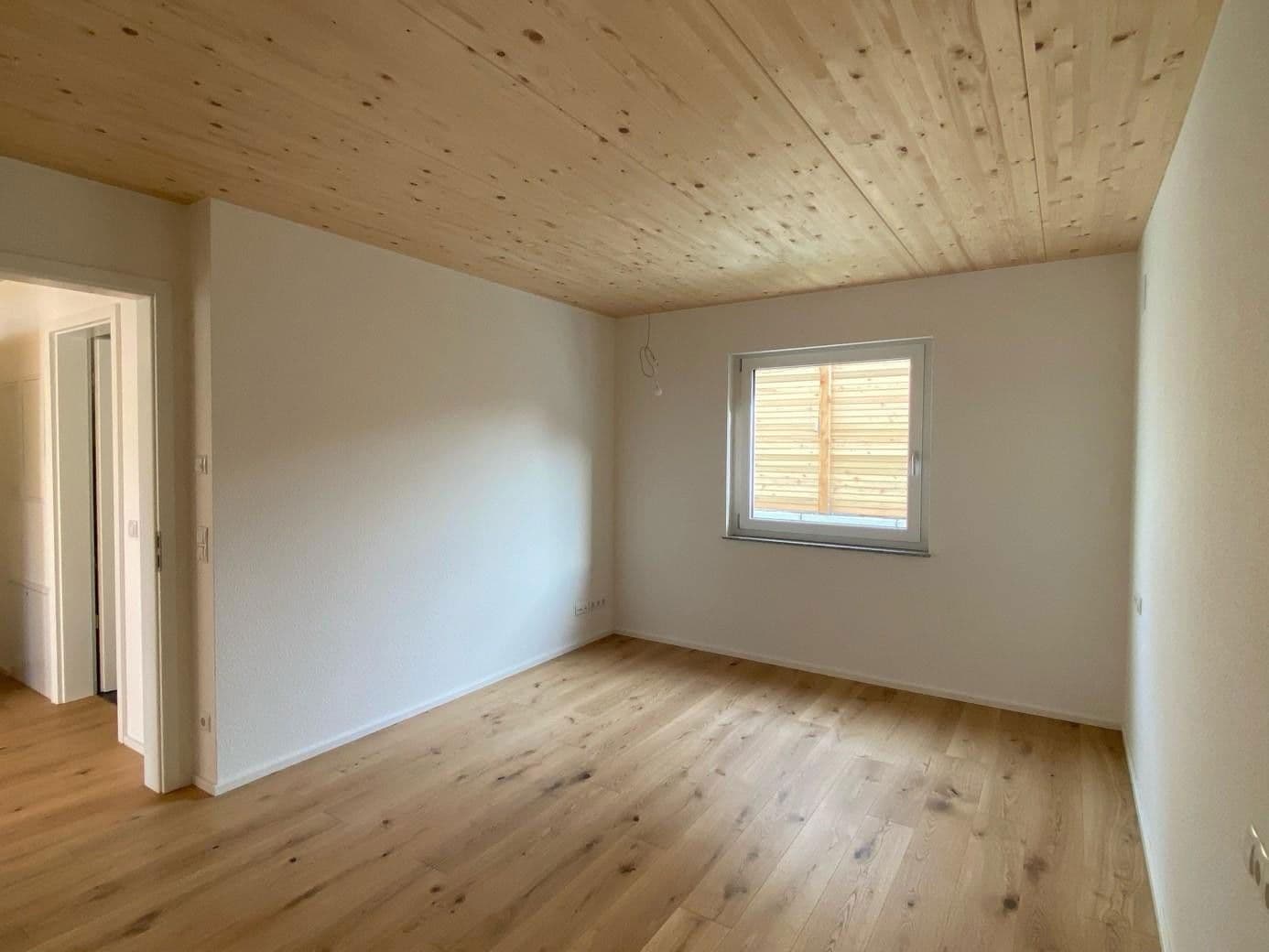 Pronájem bytu 3+1 95 m², Backnang, Bádensko-Württembersko Pronájem bytu 3+1 95 m², Backnang, Bádensko-Württembersko