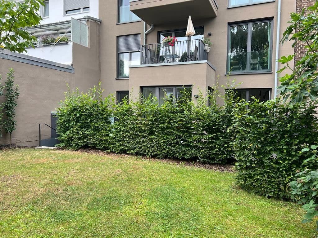 Pronájem bytu 2+1 76 m², Iltisstr. 69, Köln, Severní Porýní-Vestfálsko Pronájem bytu 2+1 76 m², Iltisstr. 69, Köln, Severní Porýní-Vestfálsko