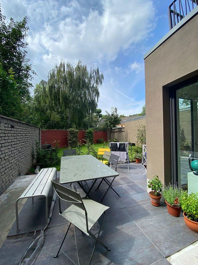 Pronájem bytu 2+1 76 m², Iltisstr. 69, Köln, Severní Porýní-Vestfálsko Pronájem bytu 2+1 76 m², Iltisstr. 69, Köln, Severní Porýní-Vestfálsko