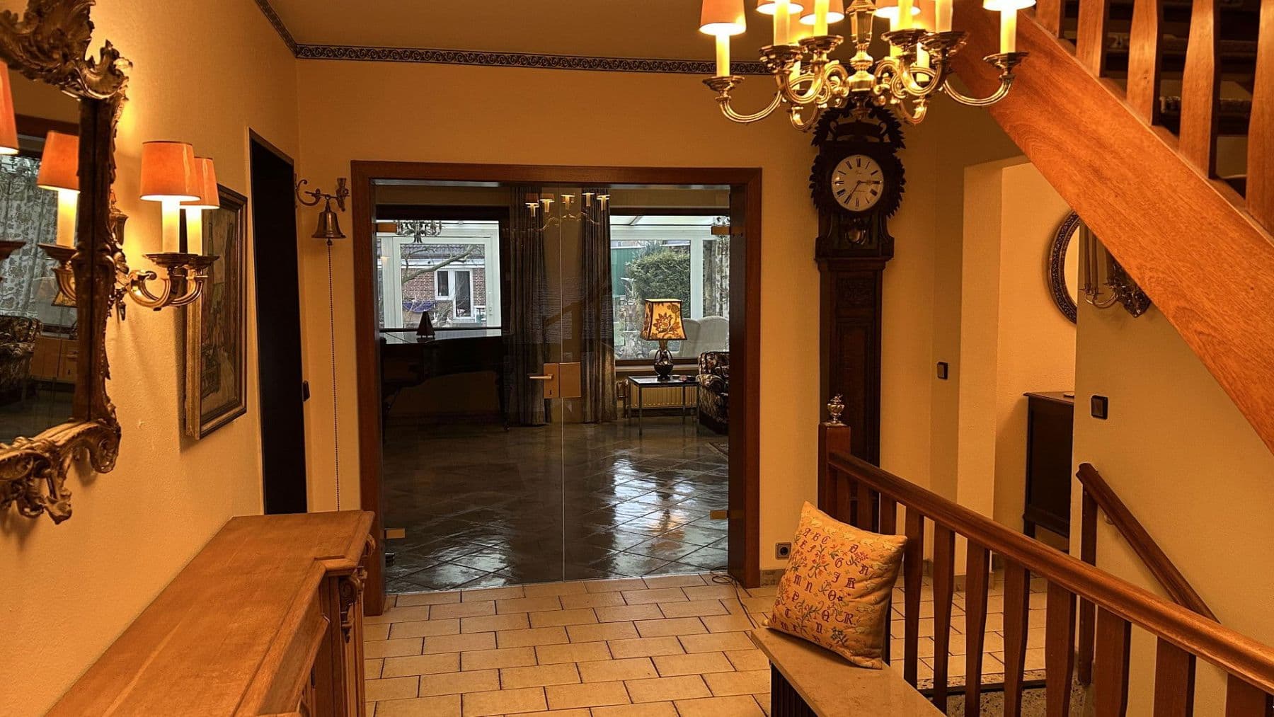 Prodej domu 343 m², pozemek 737 m², Tangstedt, Šlesvicko-Holštýnsko Prodej domu 343 m², pozemek 737 m², Tangstedt, Šlesvicko-Holštýnsko