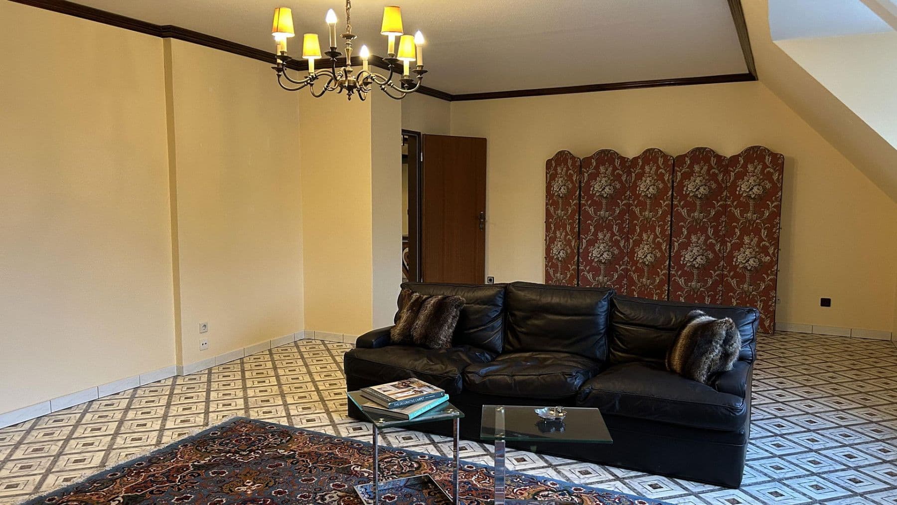 Prodej domu 343 m², pozemek 737 m², Tangstedt, Šlesvicko-Holštýnsko Prodej domu 343 m², pozemek 737 m², Tangstedt, Šlesvicko-Holštýnsko