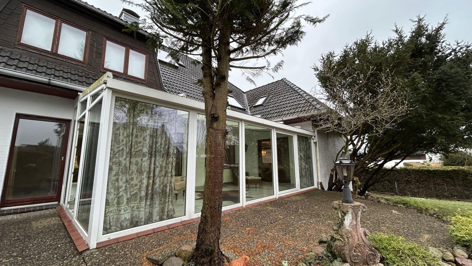 Prodej domu 343 m², pozemek 737 m², Tangstedt, Šlesvicko-Holštýnsko Prodej domu 343 m², pozemek 737 m², Tangstedt, Šlesvicko-Holštýnsko