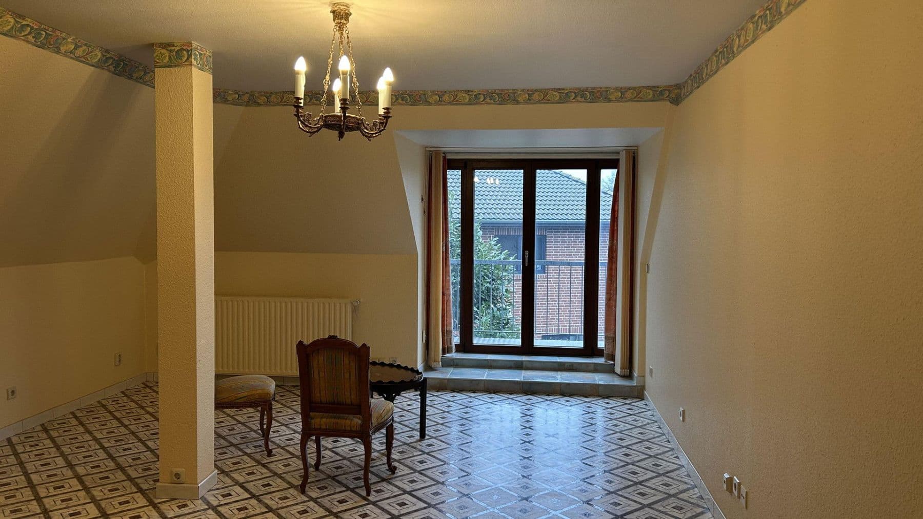 Prodej domu 343 m², pozemek 737 m², Tangstedt, Šlesvicko-Holštýnsko Prodej domu 343 m², pozemek 737 m², Tangstedt, Šlesvicko-Holštýnsko