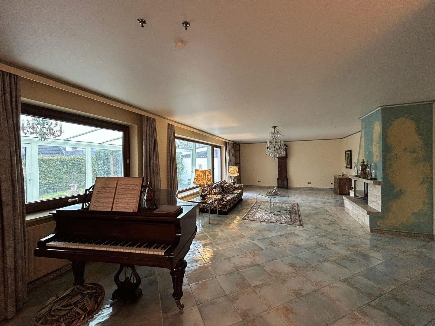 Prodej domu 343 m², pozemek 737 m², Tangstedt, Šlesvicko-Holštýnsko Prodej domu 343 m², pozemek 737 m², Tangstedt, Šlesvicko-Holštýnsko