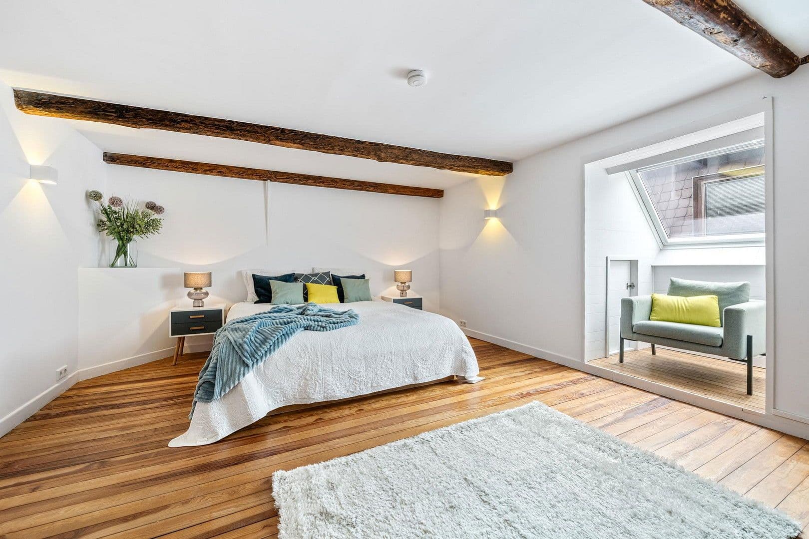 Prodej domu 360 m², pozemek 1.400 m², Jork, Dolní Sasko Prodej domu 360 m², pozemek 1.400 m², Jork, Dolní Sasko