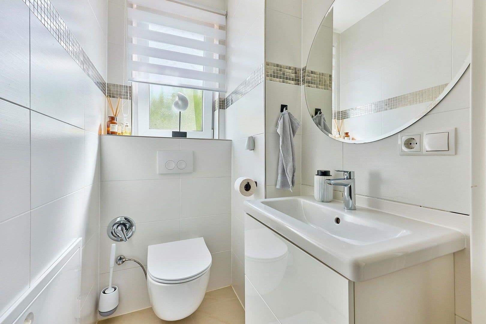 Prodej domu 314 m², pozemek 403 m², Christoph-Kröwerath-Str. 29, Ludwigshafen, Porýní-Falc Prodej domu 314 m², pozemek 403 m², Christoph-Kröwerath-Str. 29, Ludwigshafen, Porýní-Falc