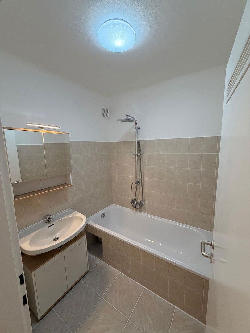 Pronájem bytu 1+kk 42 m², Waldgasse 8, Wien, Wien Pronájem bytu 1+kk 42 m², Waldgasse 8, Wien, Wien