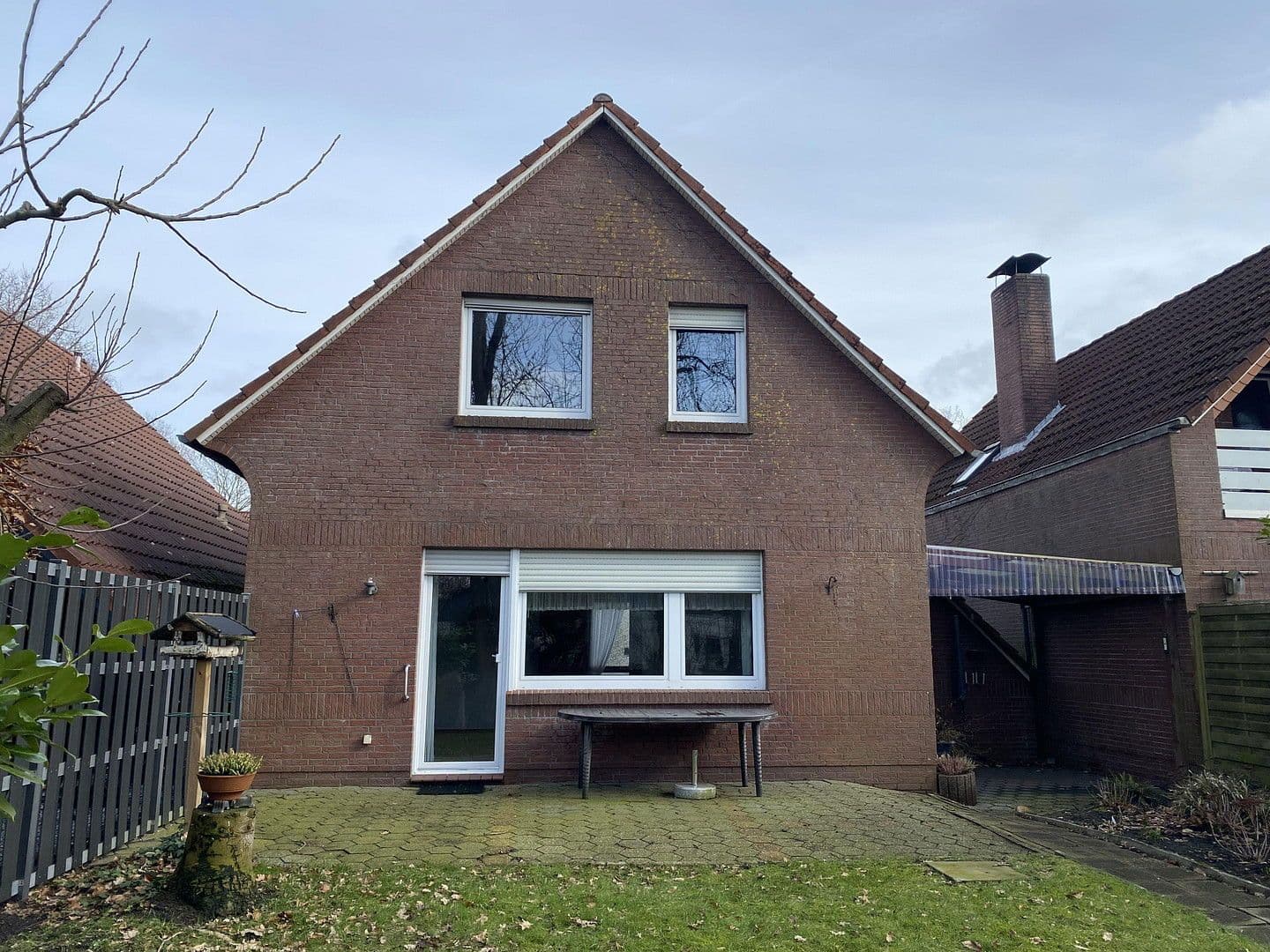 Prodej domu 93 m², pozemek 293 m², Aurich, Dolní Sasko Prodej domu 93 m², pozemek 293 m², Aurich, Dolní Sasko