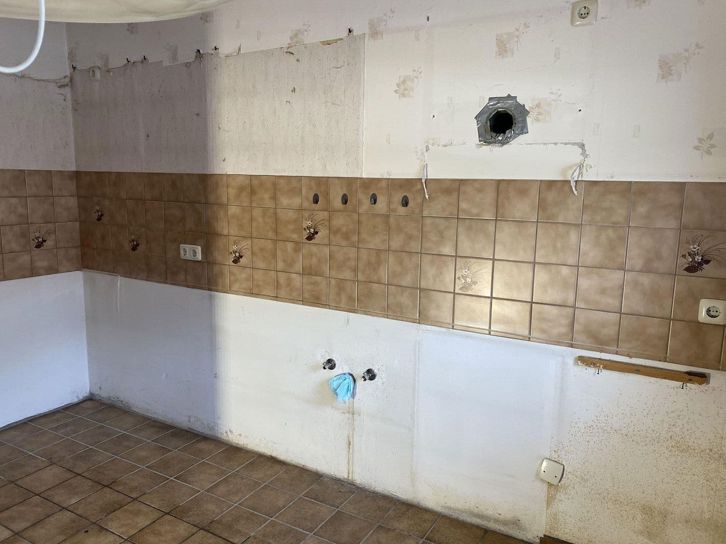 Prodej domu 93 m², pozemek 293 m², Aurich, Dolní Sasko Prodej domu 93 m², pozemek 293 m², Aurich, Dolní Sasko