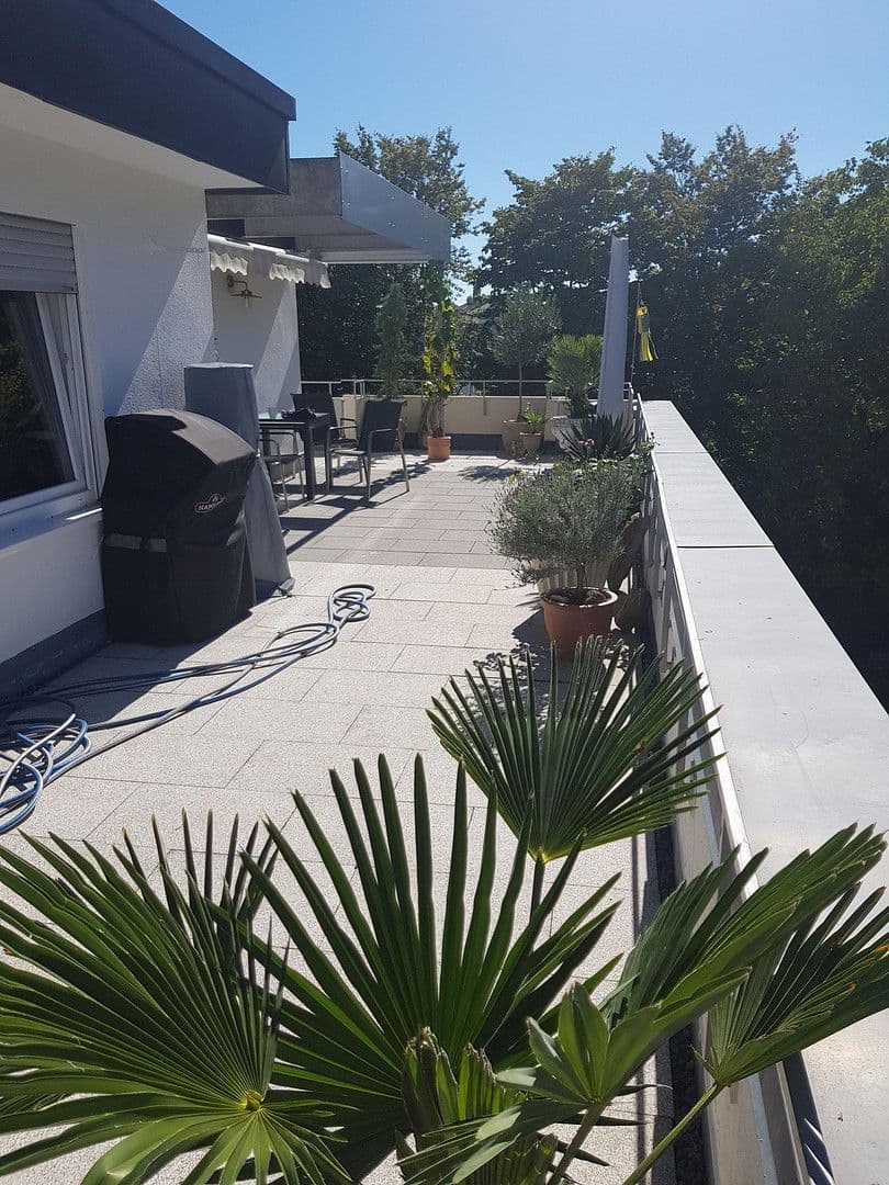 Prodej bytu 3+1 90 m², Friedrichshafen, Bádensko-Württembersko Prodej bytu 3+1 90 m², Friedrichshafen, Bádensko-Württembersko