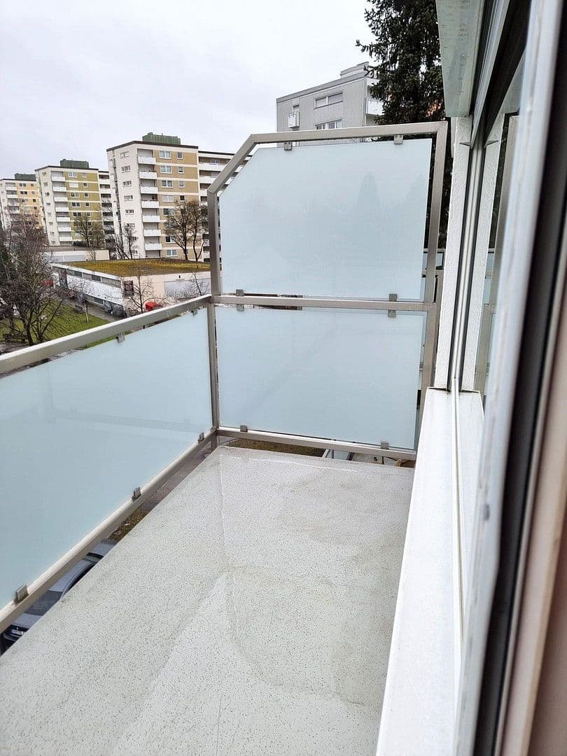 Prodej bytu 1+1 45 m², Forstenrieder Allee 27, München, Bavorsko Prodej bytu 1+1 45 m², Forstenrieder Allee 27, München, Bavorsko