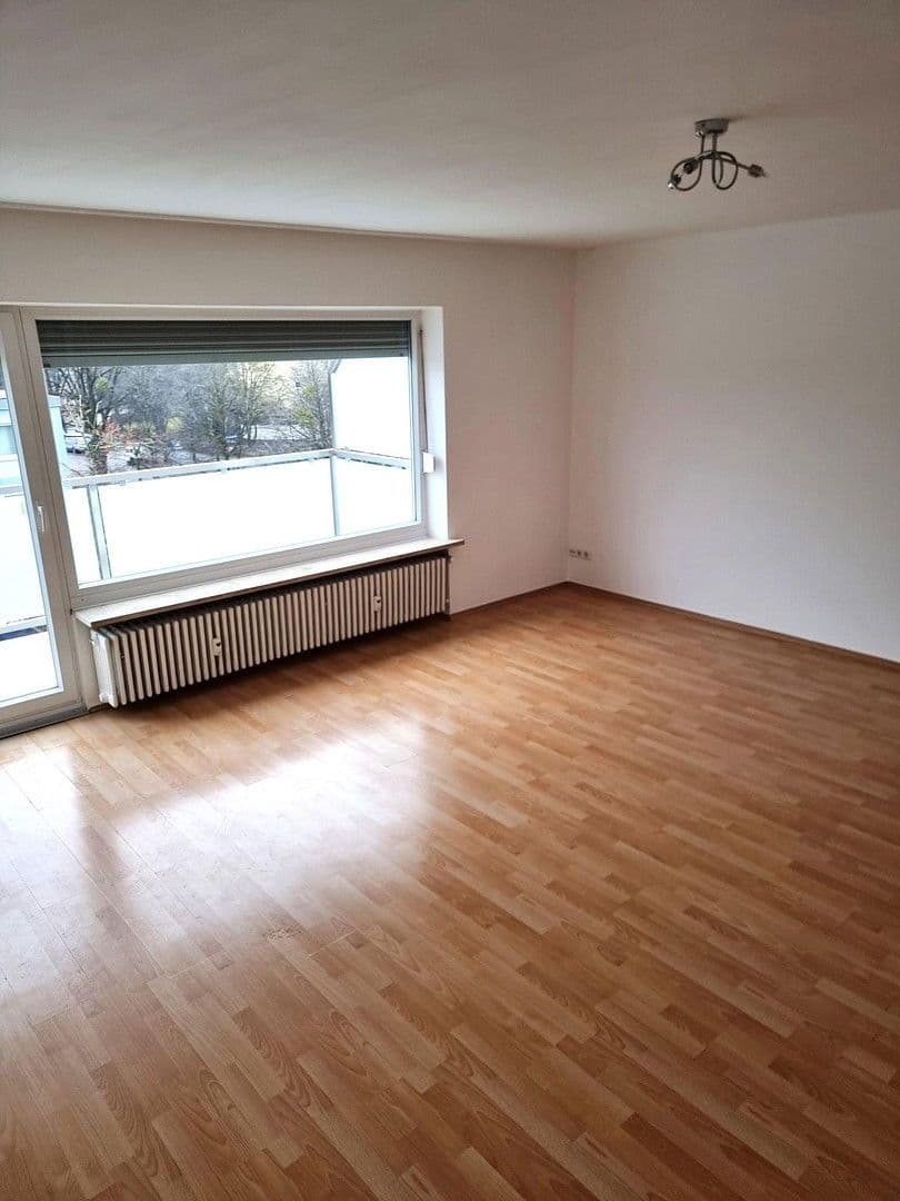 Prodej bytu 1+1 45 m², Forstenrieder Allee 27, München, Bavorsko Prodej bytu 1+1 45 m², Forstenrieder Allee 27, München, Bavorsko