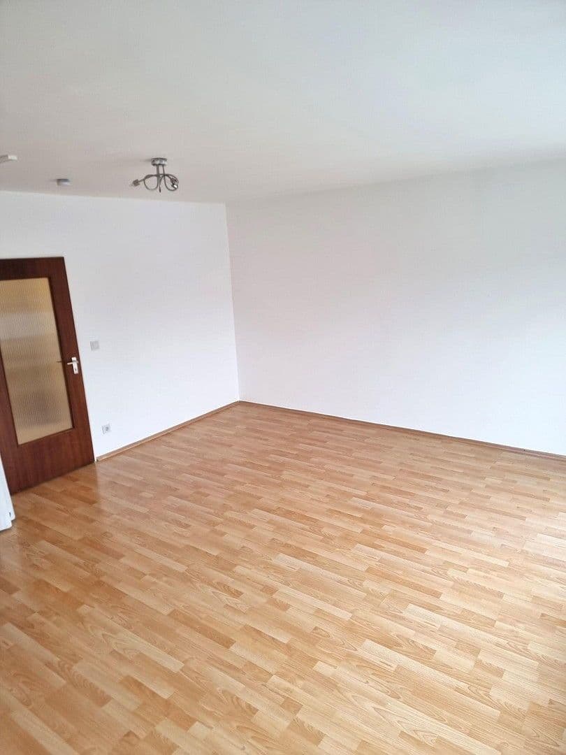 Prodej bytu 1+1 45 m², Forstenrieder Allee 27, München, Bavorsko Prodej bytu 1+1 45 m², Forstenrieder Allee 27, München, Bavorsko