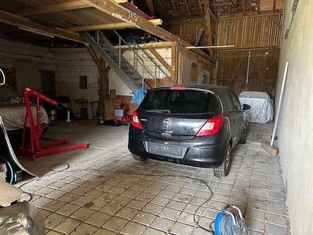 Pronájem nebytového prostoru 124 m², Forstern, Bavorsko Pronájem nebytového prostoru 124 m², Forstern, Bavorsko