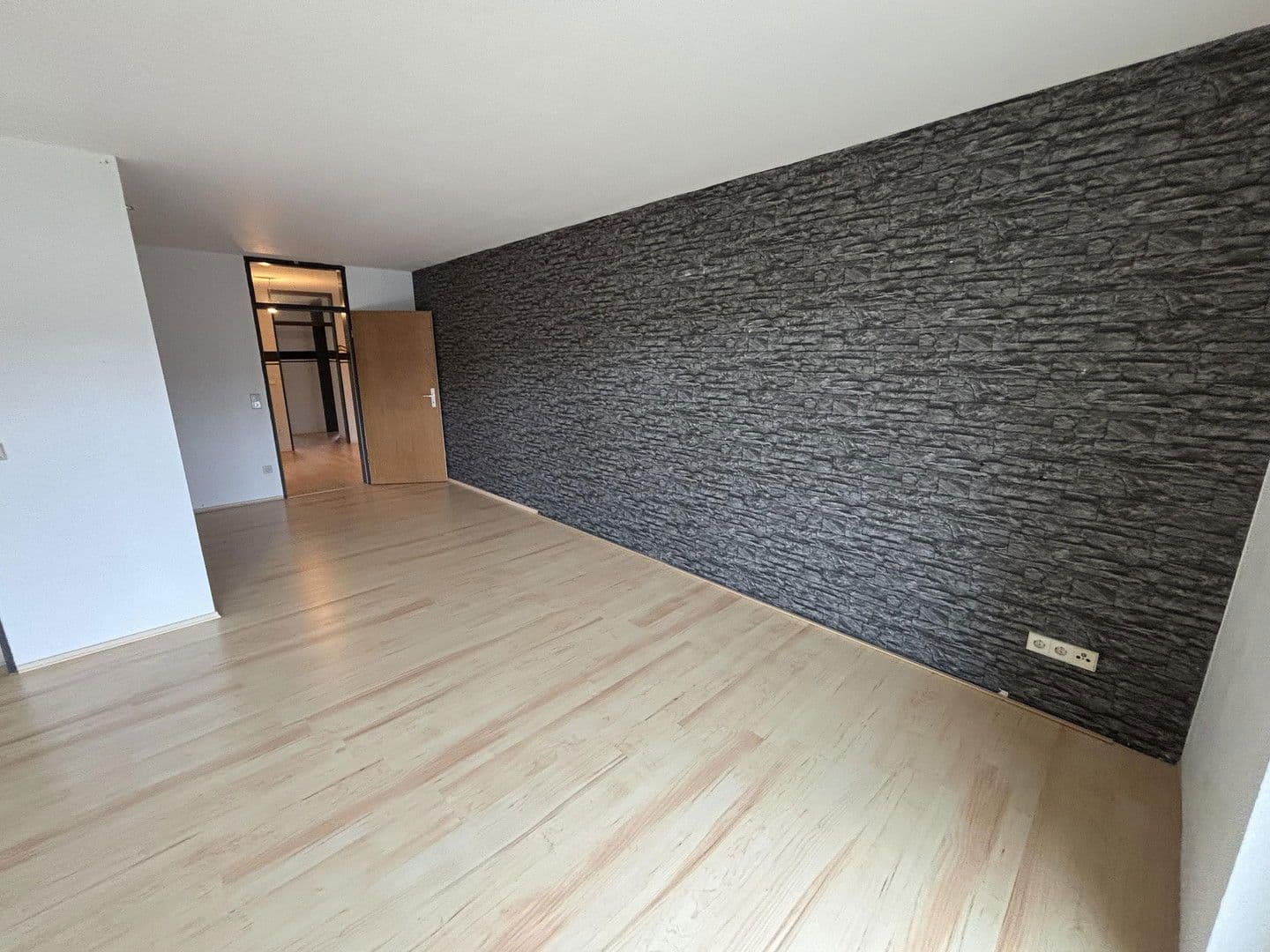 Pronájem bytu 3+1 103 m², Albrecht-Erhardt-Str. 15, Aalen, Bádensko-Württembersko Pronájem bytu 3+1 103 m², Albrecht-Erhardt-Str. 15, Aalen, Bádensko-Württembersko