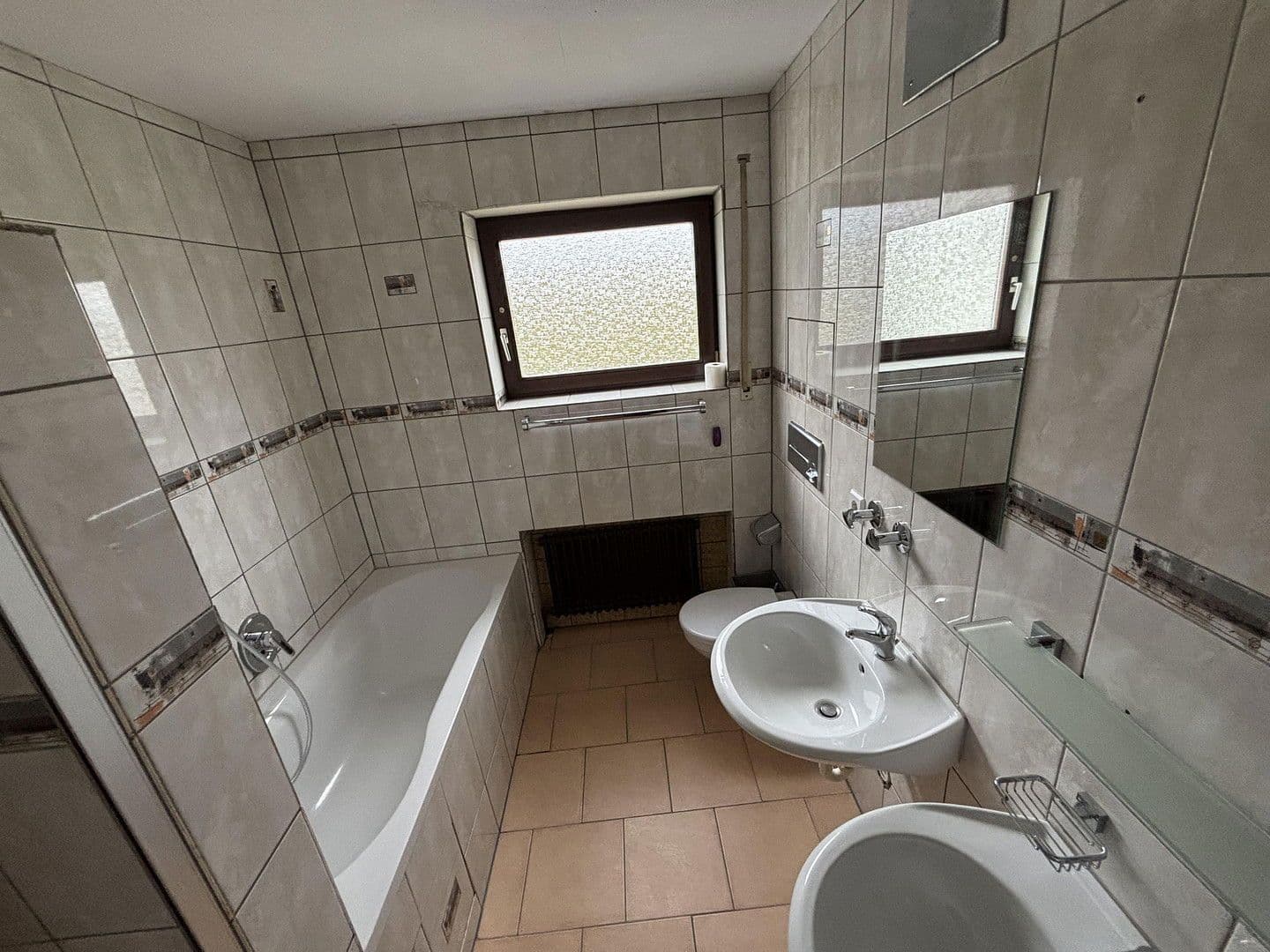 Pronájem bytu 3+1 103 m², Albrecht-Erhardt-Str. 15, Aalen, Bádensko-Württembersko Pronájem bytu 3+1 103 m², Albrecht-Erhardt-Str. 15, Aalen, Bádensko-Württembersko