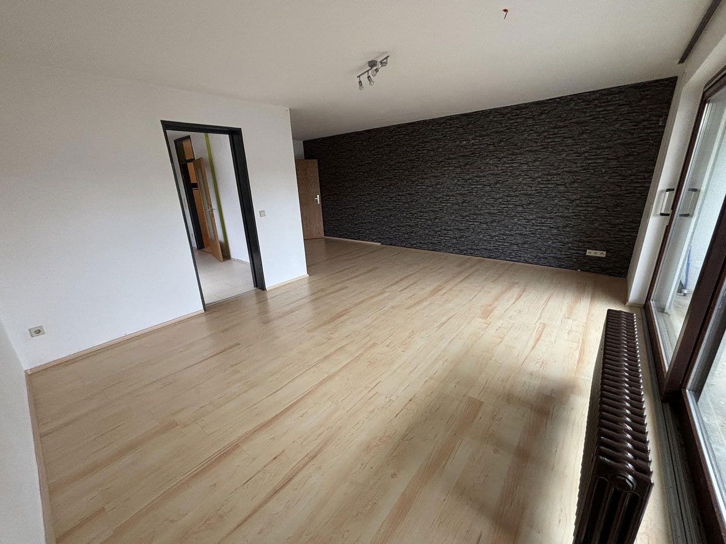 Pronájem bytu 3+1 103 m², Albrecht-Erhardt-Str. 15, Aalen, Bádensko-Württembersko Pronájem bytu 3+1 103 m², Albrecht-Erhardt-Str. 15, Aalen, Bádensko-Württembersko