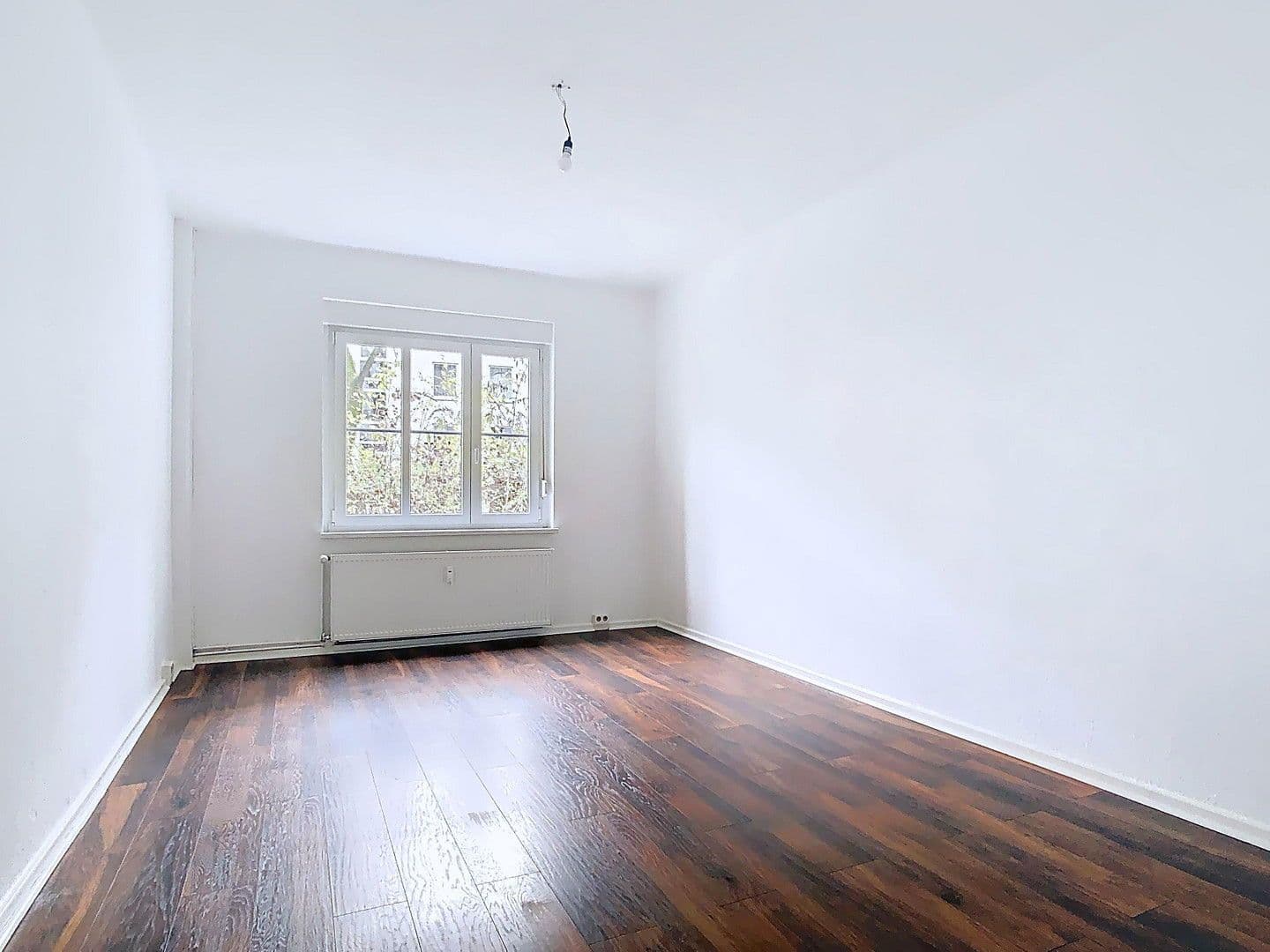 Prodej bytu 3+1 71 m², Berlin, Berlín Prodej bytu 3+1 71 m², Berlin, Berlín