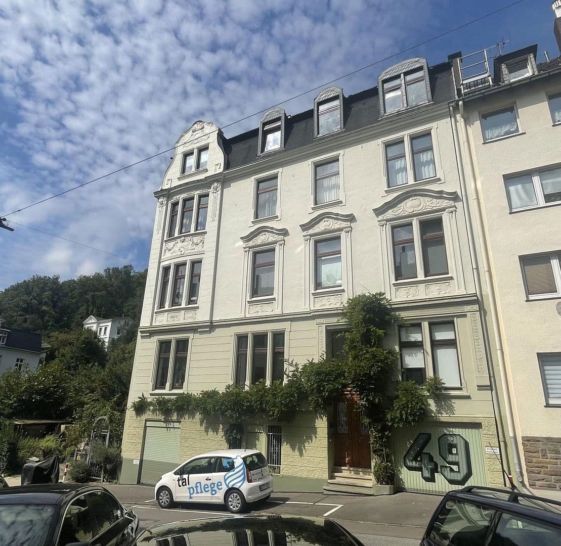 Pronájem bytu 3+kk 120 m², Gronaustraße 49, Wuppertal, Severní Porýní-Vestfálsko Pronájem bytu 3+kk 120 m², Gronaustraße 49, Wuppertal, Severní Porýní-Vestfálsko