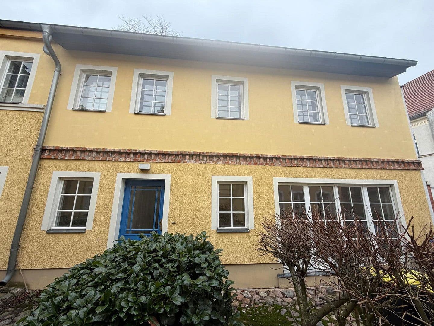 Pronájem bytu 1+1 60 m², Berliner Str. 14, Altlandsberg, Braniborsko Pronájem bytu 1+1 60 m², Berliner Str. 14, Altlandsberg, Braniborsko