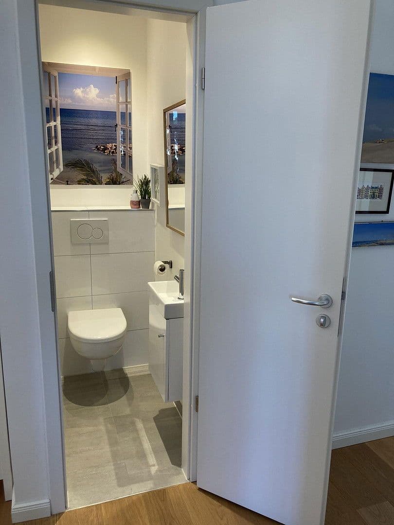 Prodej bytu 4+1 119 m², Bankstrasse 42, Düsseldorf, Severní Porýní-Vestfálsko Prodej bytu 4+1 119 m², Bankstrasse 42, Düsseldorf, Severní Porýní-Vestfálsko