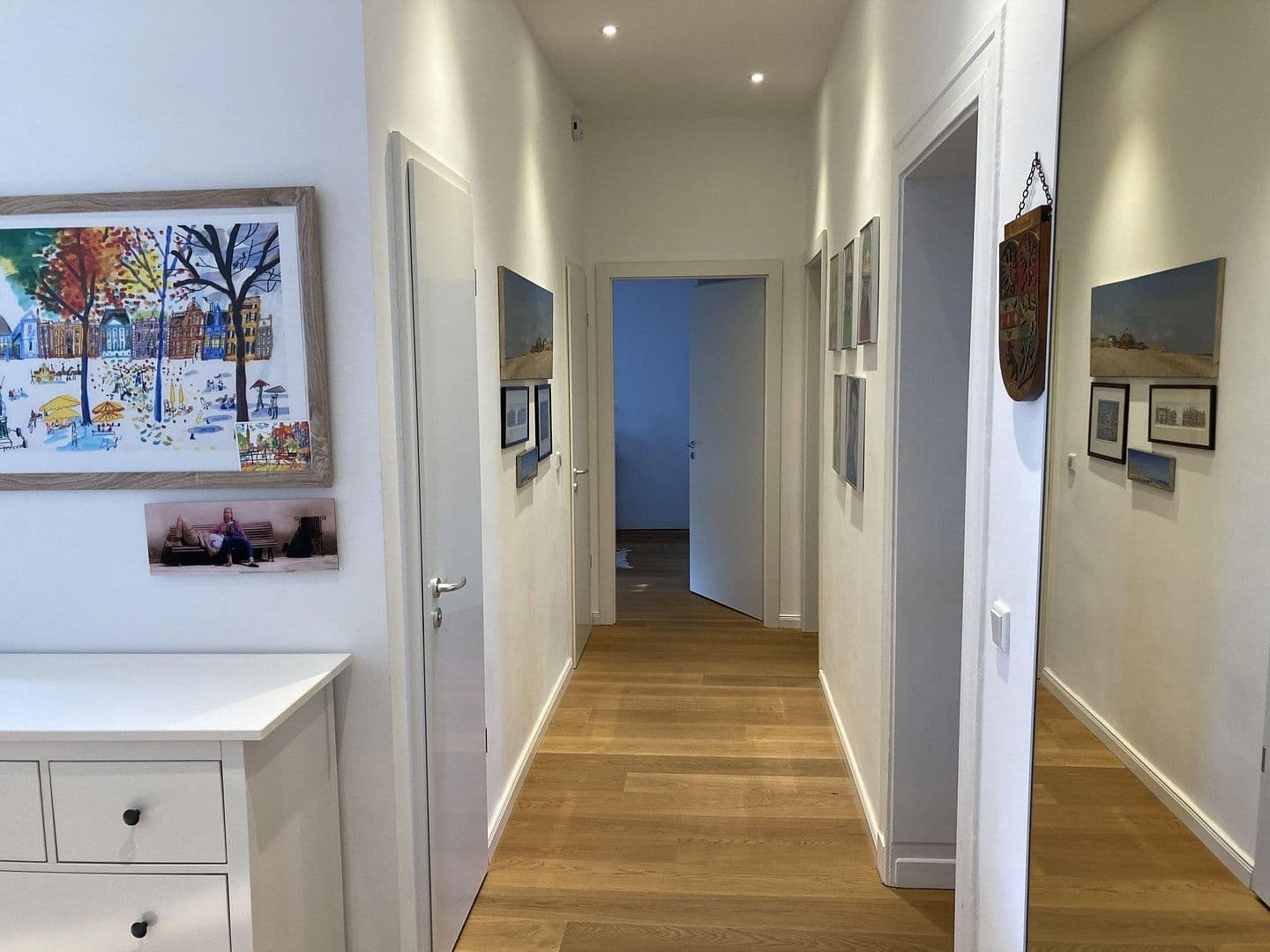 Prodej bytu 4+1 119 m², Bankstrasse 42, Düsseldorf, Severní Porýní-Vestfálsko Prodej bytu 4+1 119 m², Bankstrasse 42, Düsseldorf, Severní Porýní-Vestfálsko