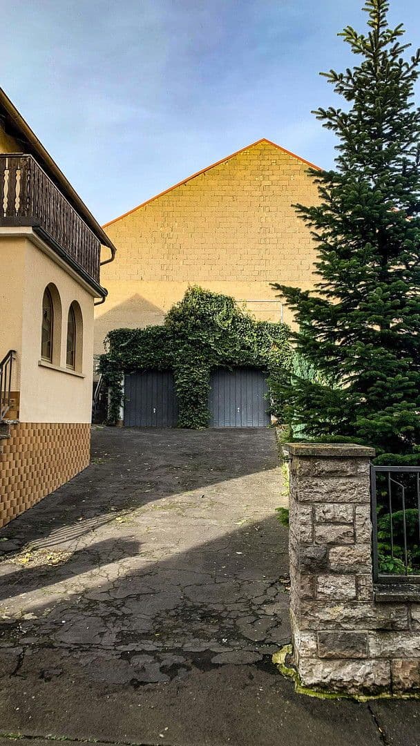 Prodej domu 286 m², pozemek 336 m², Fischergasse 6, Unterpleichfeld, Bavorsko Prodej domu 286 m², pozemek 336 m², Fischergasse 6, Unterpleichfeld, Bavorsko