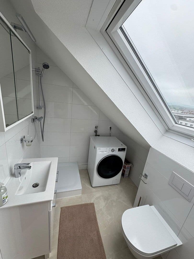 Prodej bytu 3+kk 94 m², Salach, Bádensko-Württembersko Prodej bytu 3+kk 94 m², Salach, Bádensko-Württembersko