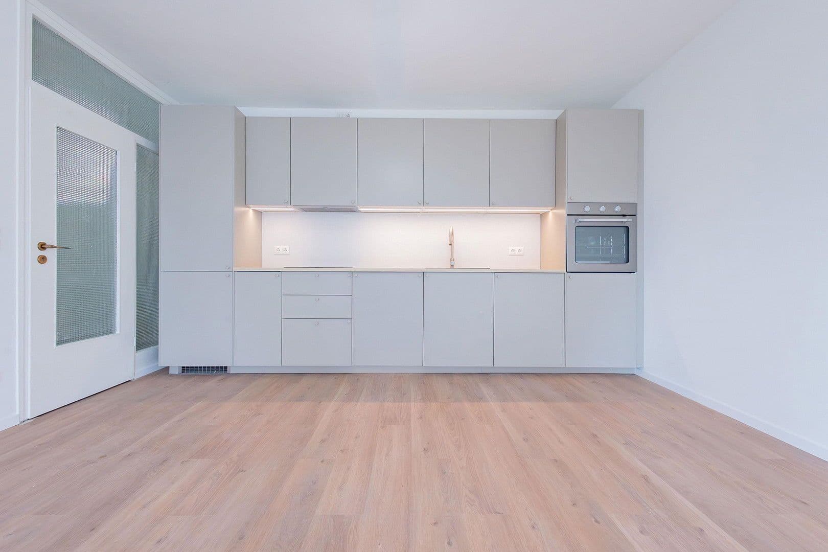 Pronájem bytu 3+kk 88 m², Hamburg, Hamburg Pronájem bytu 3+kk 88 m², Hamburg, Hamburg