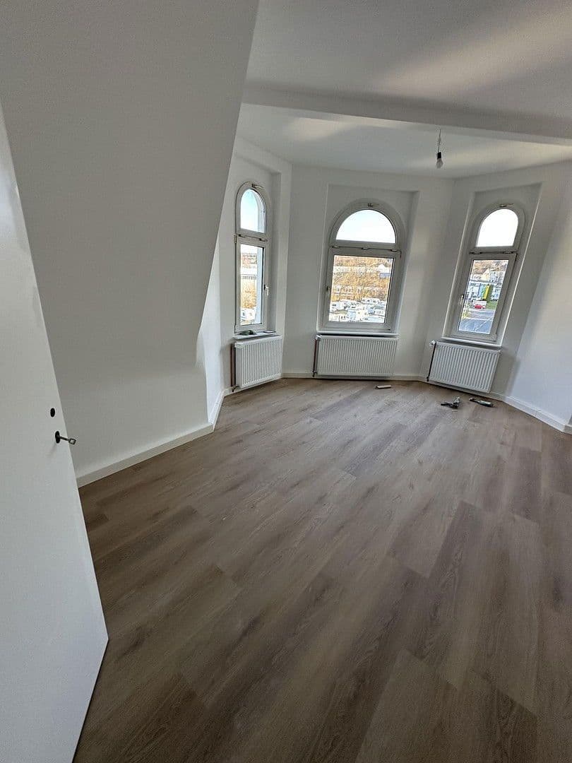 Pronájem bytu 5+1 127 m², Clausewitzstr. 31, Wuppertal, Severní Porýní-Vestfálsko Pronájem bytu 5+1 127 m², Clausewitzstr. 31, Wuppertal, Severní Porýní-Vestfálsko
